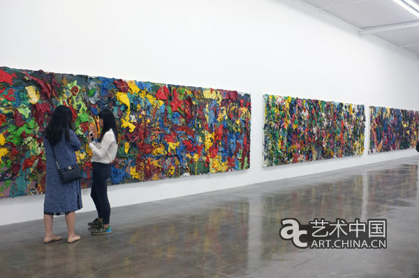 元典美術(shù)館舉辦藝術(shù)家朱金石同名個展(圖1)